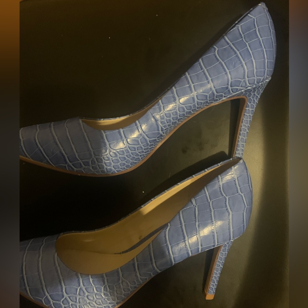 NWOB NINE WEST PUMPS - Picture 2 of 9